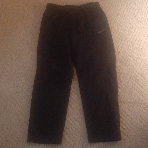 Nike dri fit sweats - Picture 1 of 2